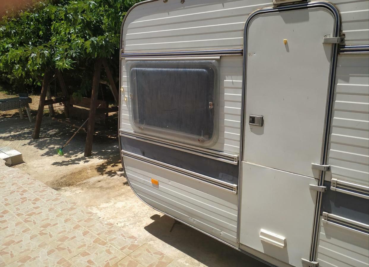 Hotel Green Garden Caravan Agrilia Exterior foto